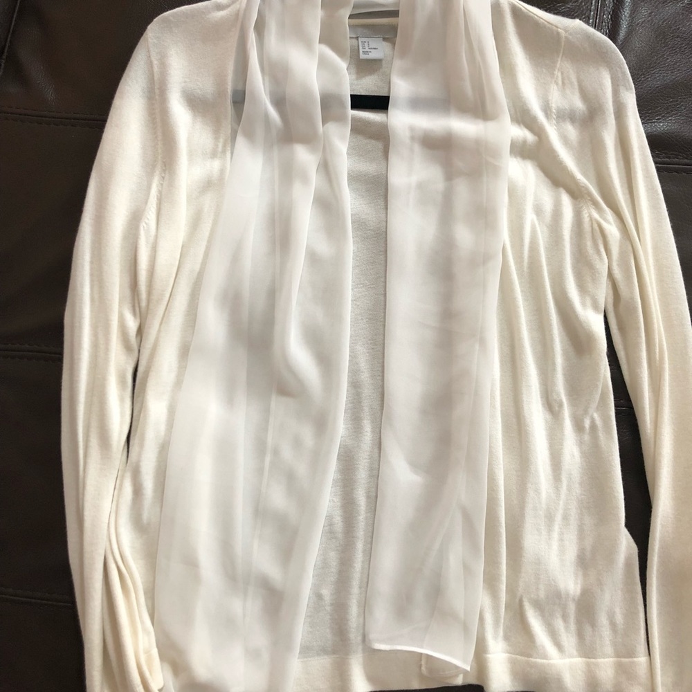 H&M white cardigan